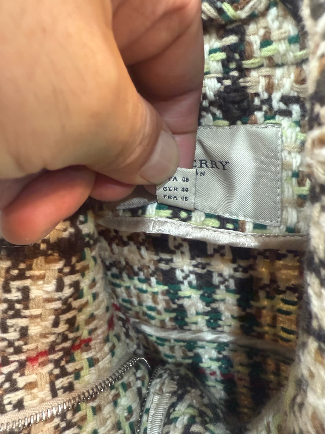 44/66-77 정품 버버리 울 노바체크 자켓 팝니다 상품이미지3