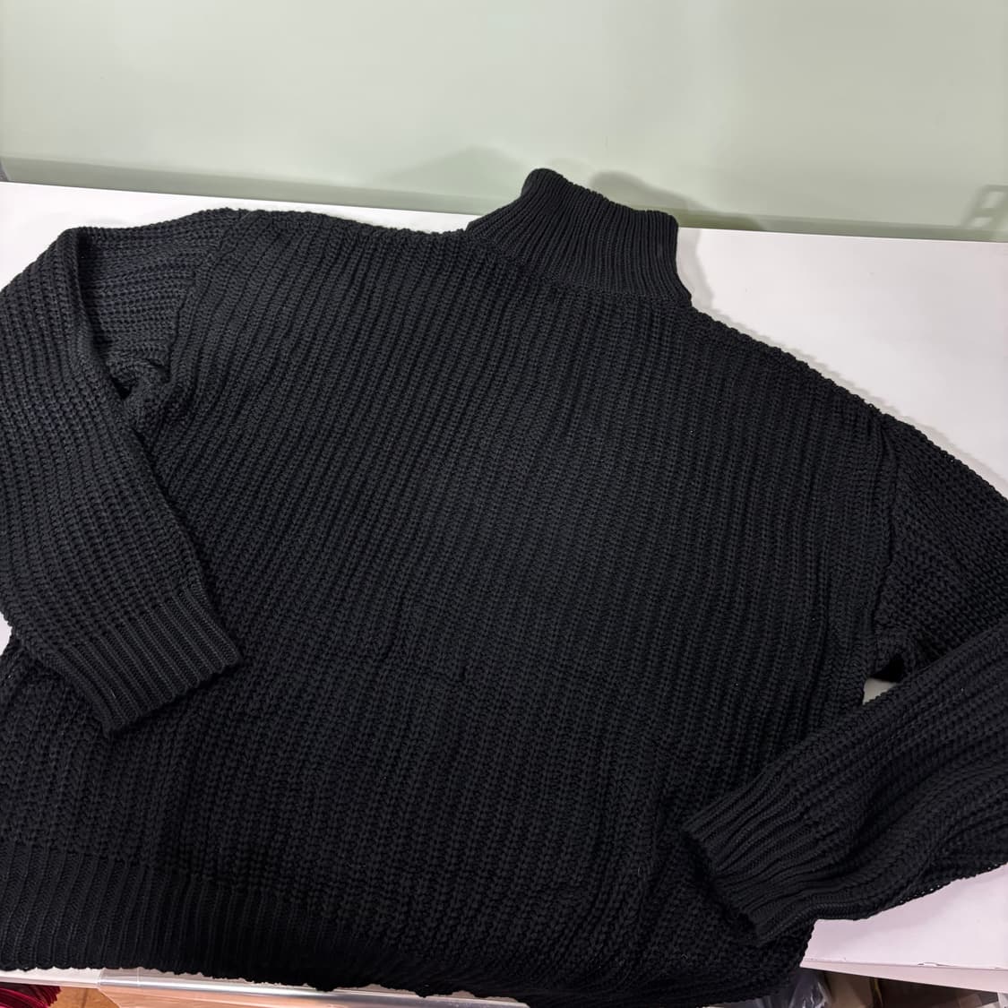 XL 트릴리온 블랙 짜임 반집업니트 상품이미지3