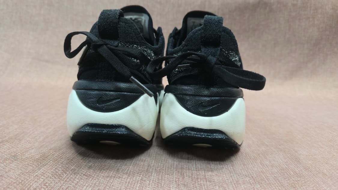 나이키 240mm-  고 플라이이즈 블랙 화이트 상품이미지5