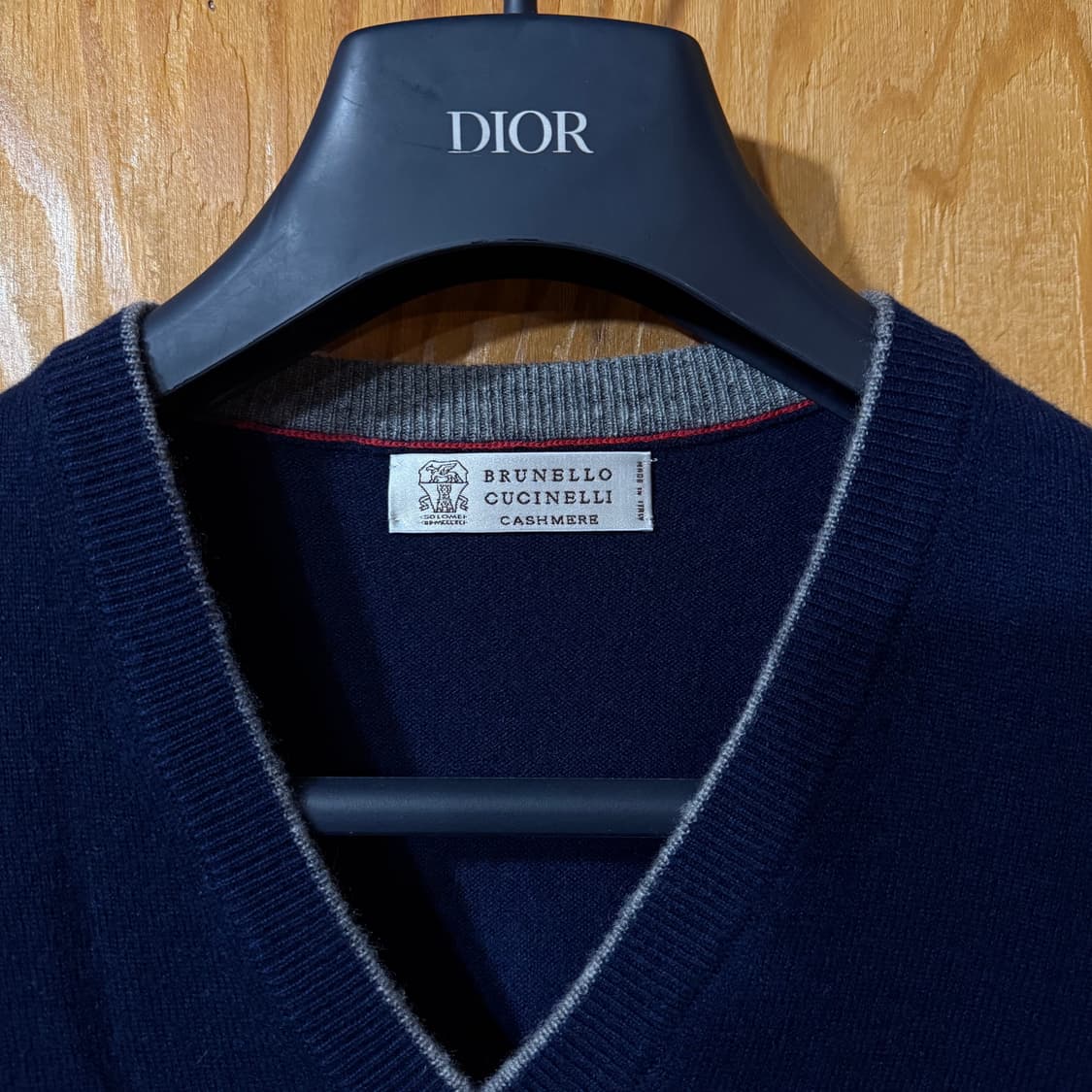 브루넬로 쿠치넬리 캐시미어 니트 판매 합니다. 상품이미지1