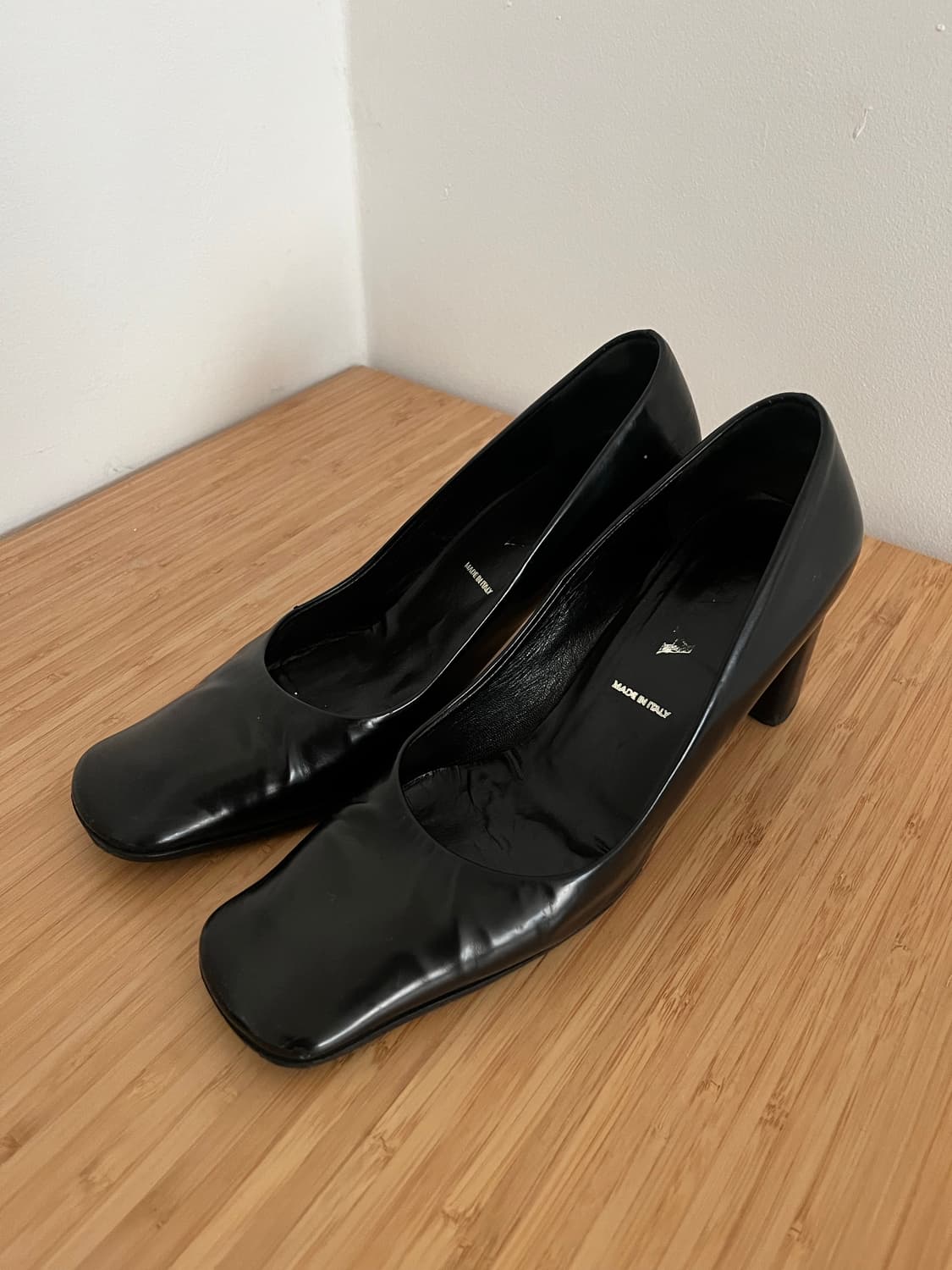 프라다 구두 상품이미지1