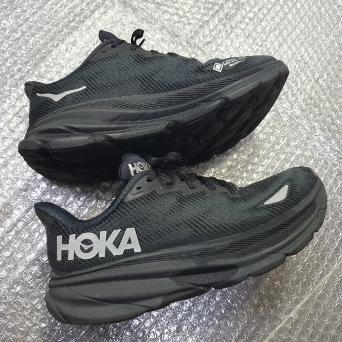 HOKA 호카 CLIFTON 고어택스 운동화(245) 상품이미지4