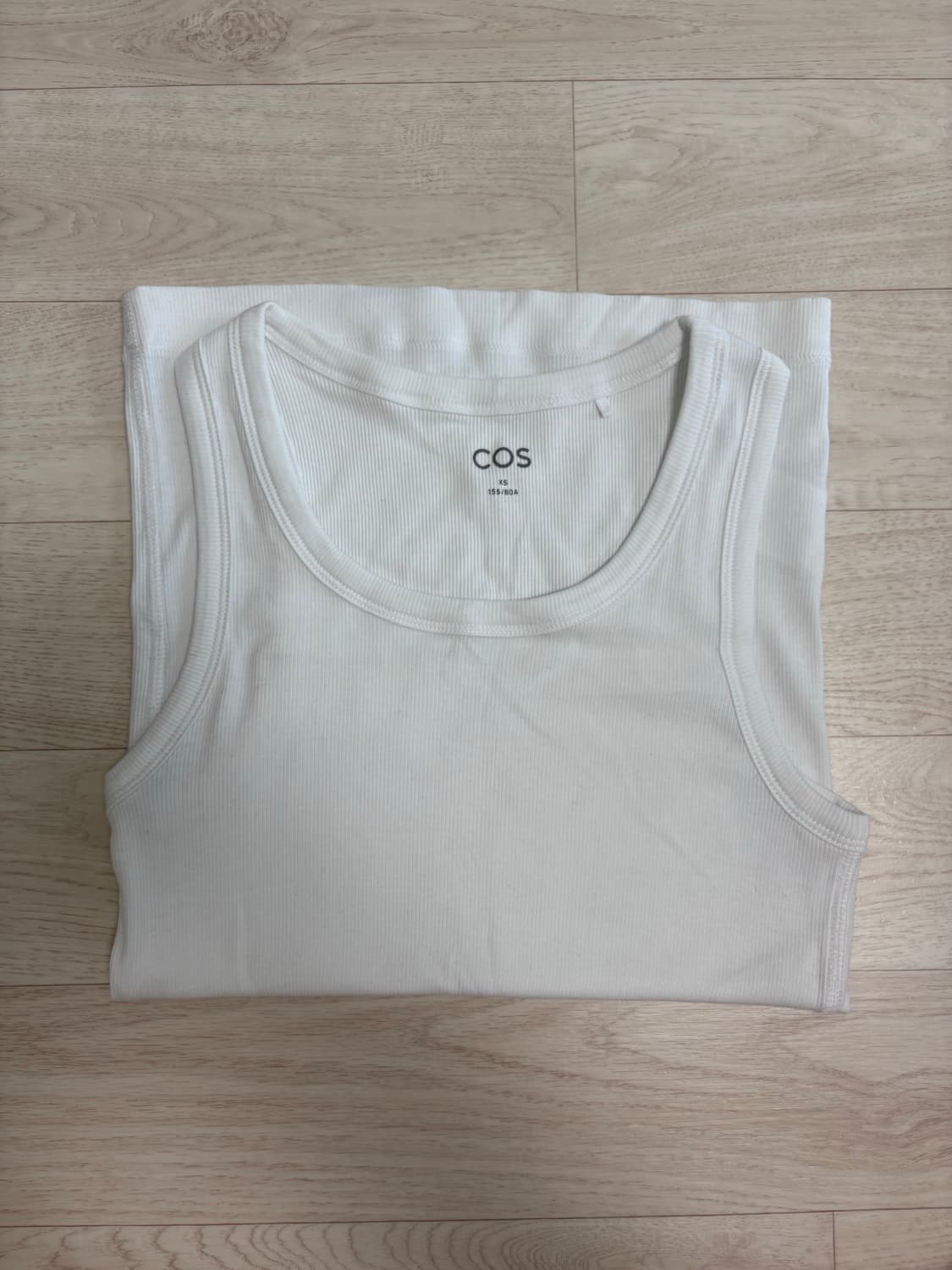 cos 리브드 슬리브리스 탑 xs 상품이미지1