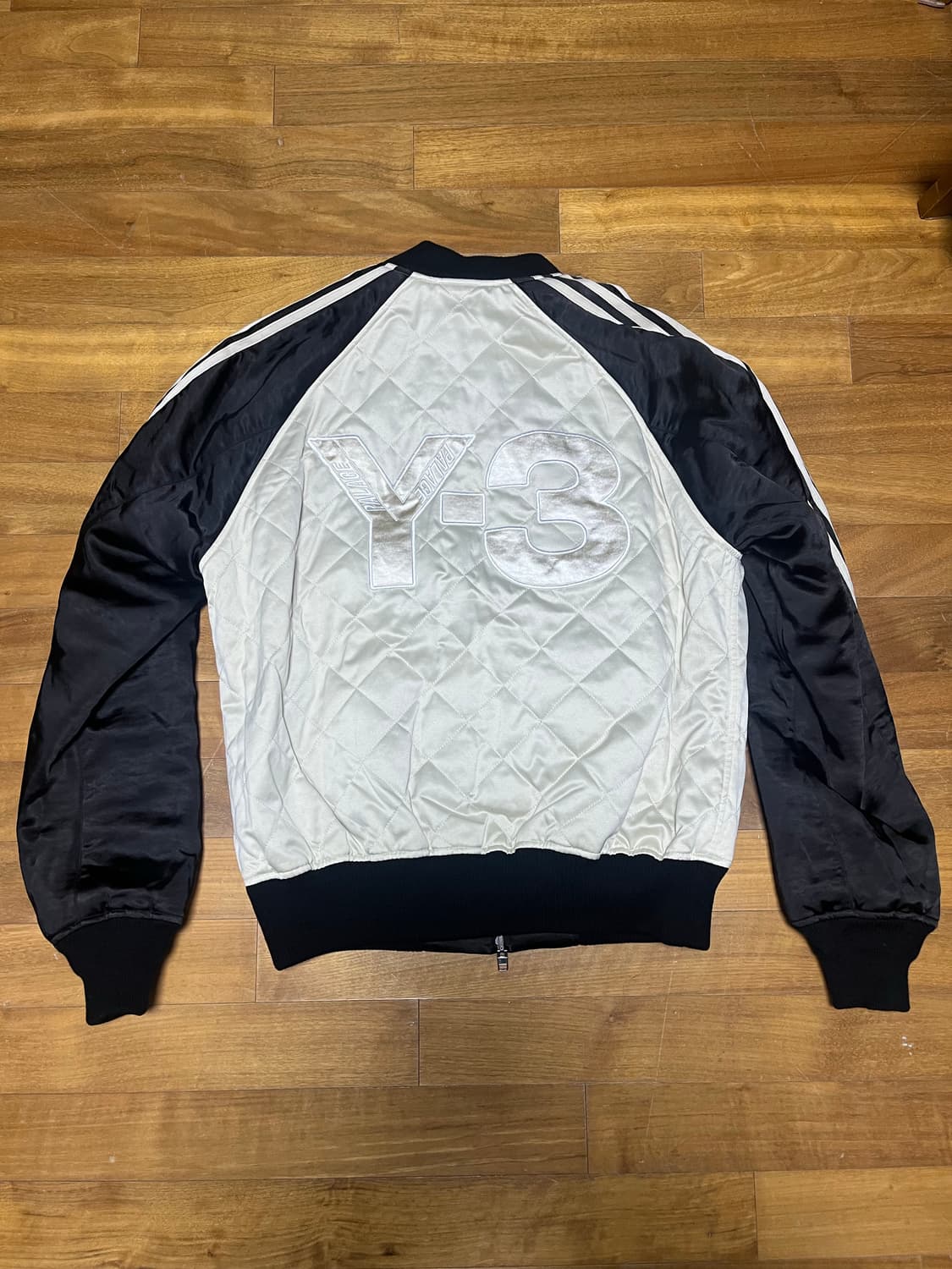 팔라스 y-3 수베니어 자켓 상품이미지4
