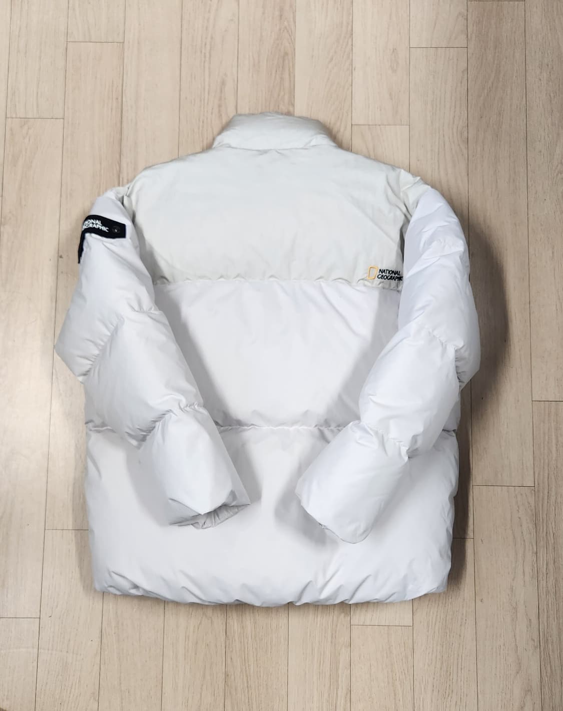 내셔널지오그래픽 덕다운패딩 L 상품이미지2