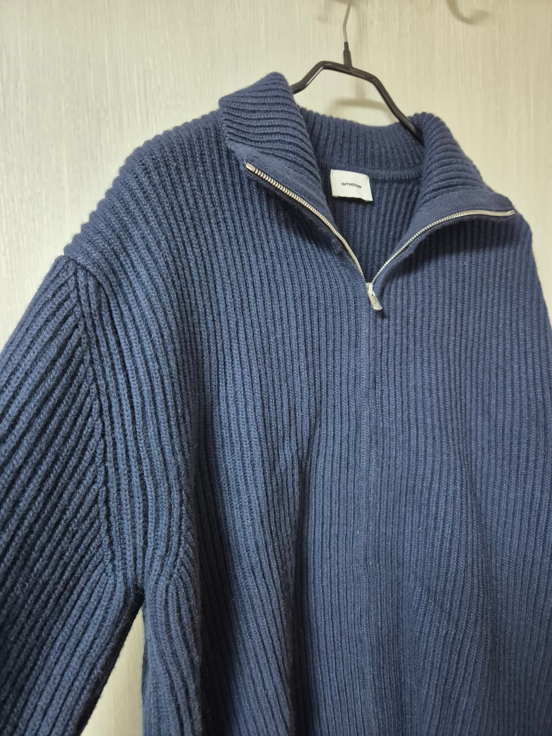 인더로우 풀집업 니트 카라집업가디건 3 네이비 상품이미지4