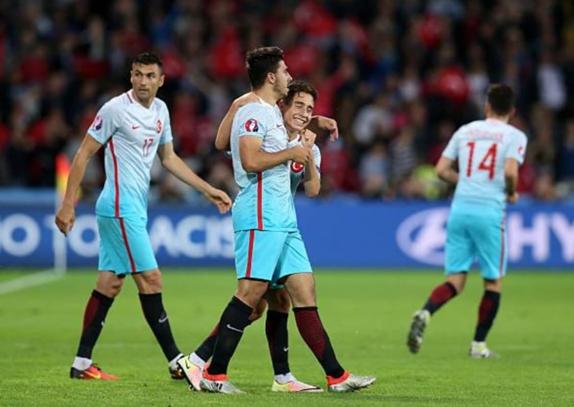 ♤필독♤ 16/17 터키(튀르키예) 어웨이 🇹🇷 L 상품이미지7