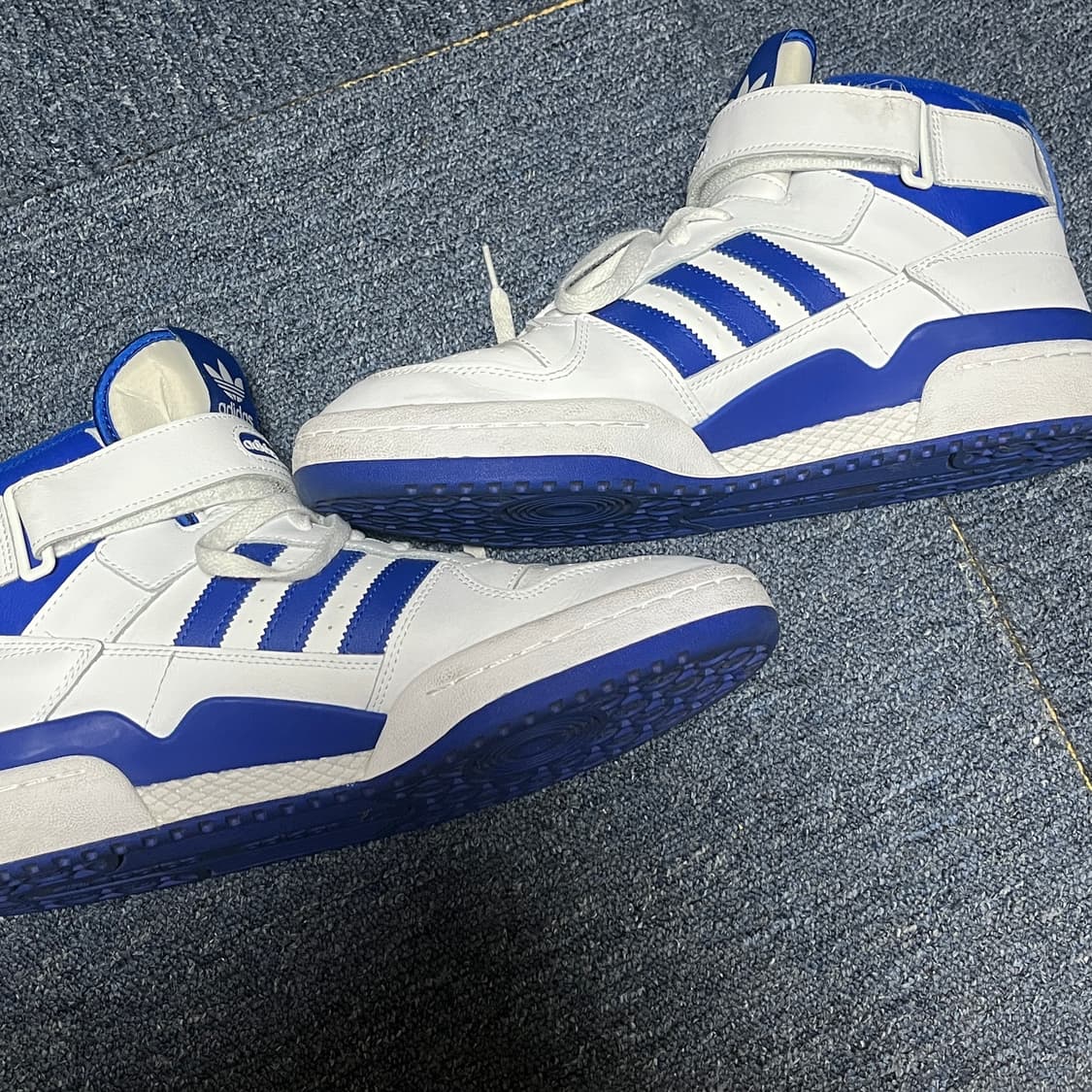 아디다스 포럼 미드 - 화이트:블루 300 상품이미지4