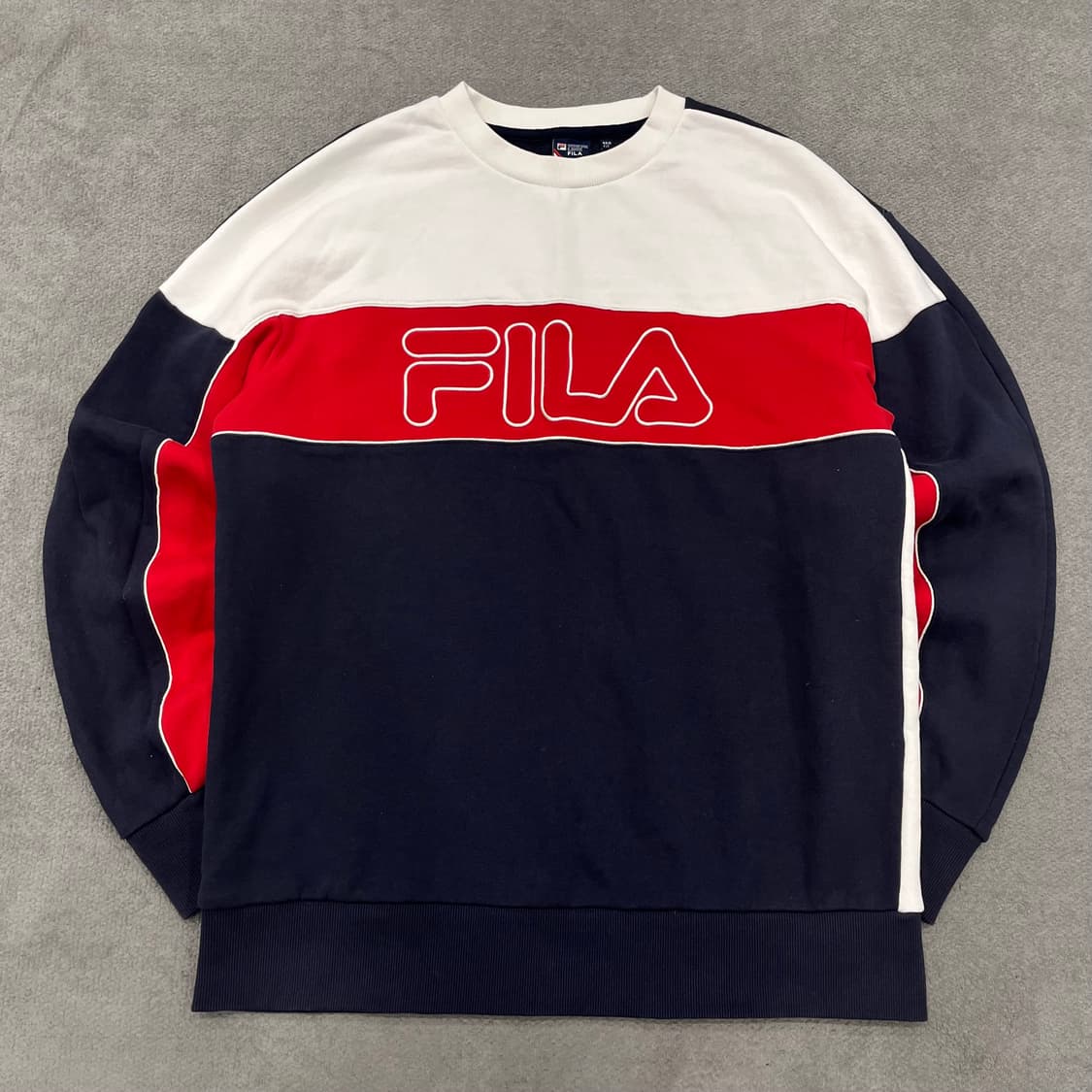 XL 휠라 FILA 컬러블록 맨투맨 상품이미지1