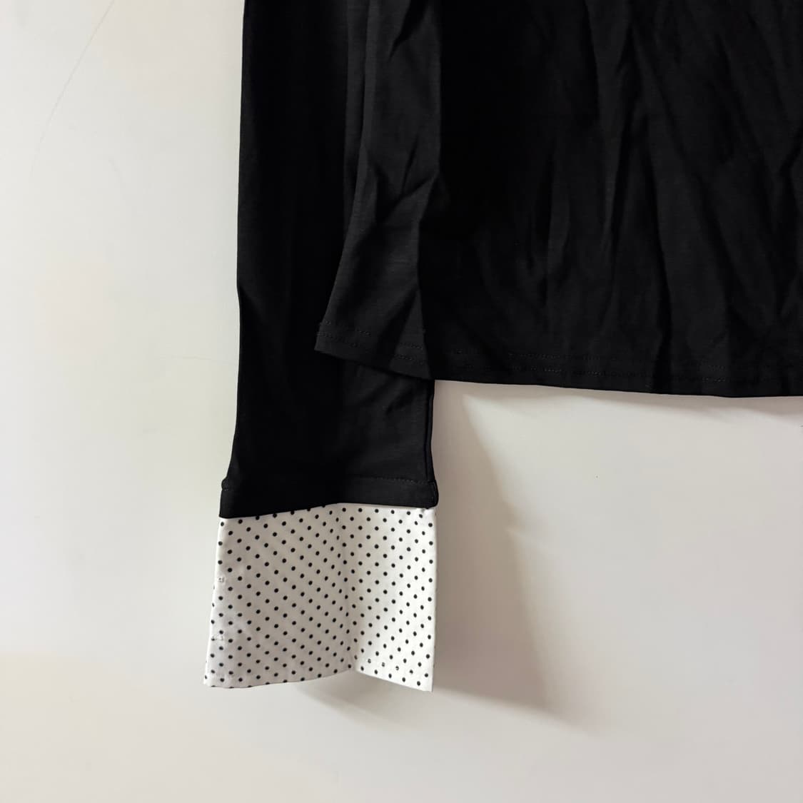 새상품 여자 도트 카라넥 긴팔티 상품이미지2