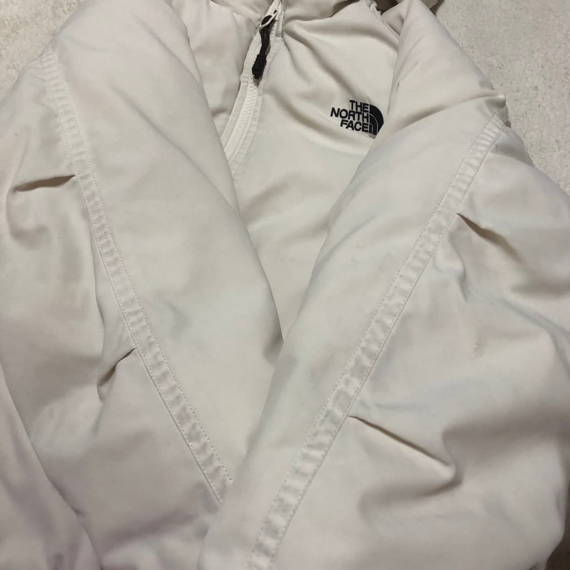 노스페이스 온볼 아이보리 숏패딩 XS 상품이미지5