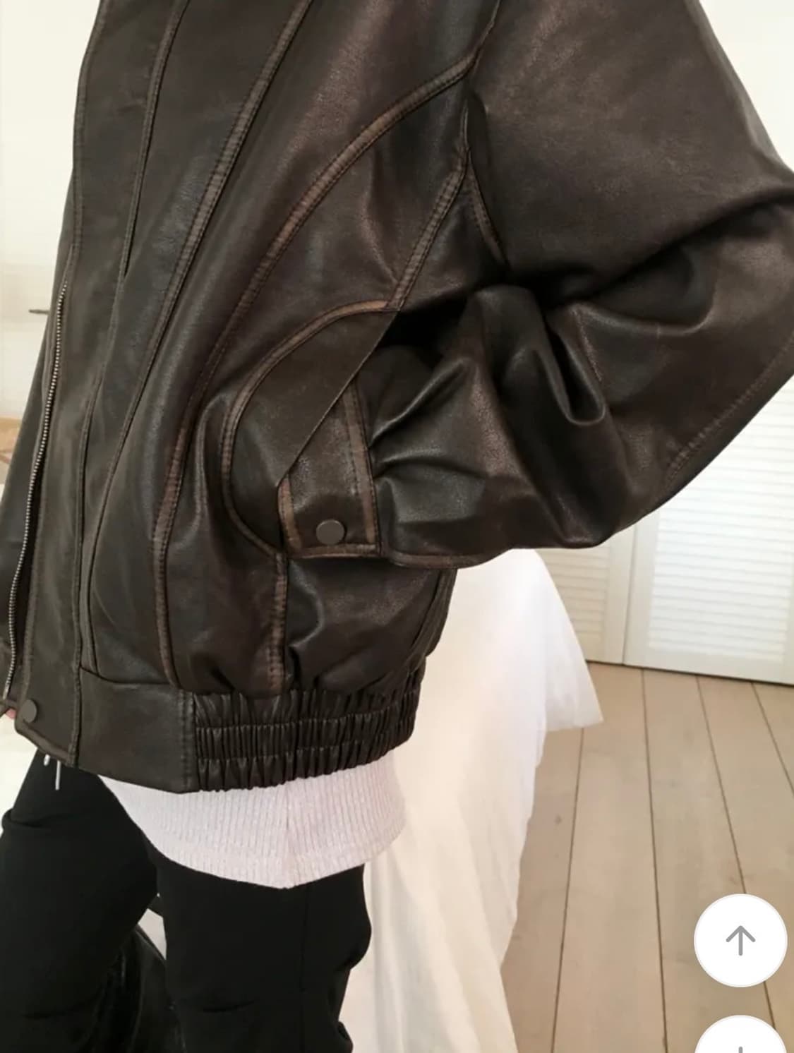 새거)빈티지 워싱 절개 레더자켓 미스치프 보헤미안서울쓰리타임즈 코이세이오 상품이미지3