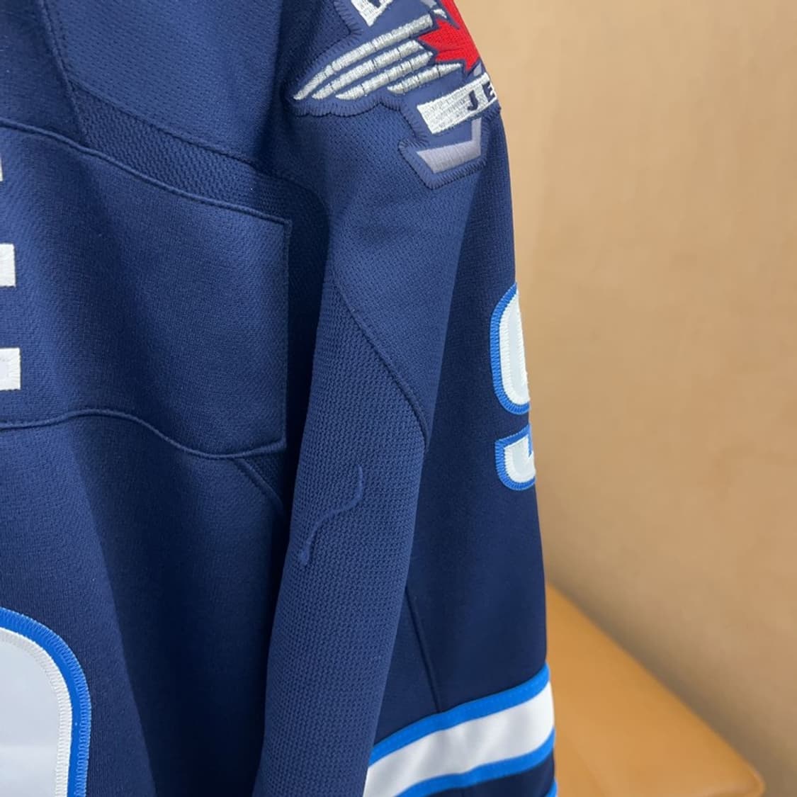 리복 NHL위니펙 제츠 블록코어 하키 유니폼 오버핏 져지 105 C045 상품이미지5