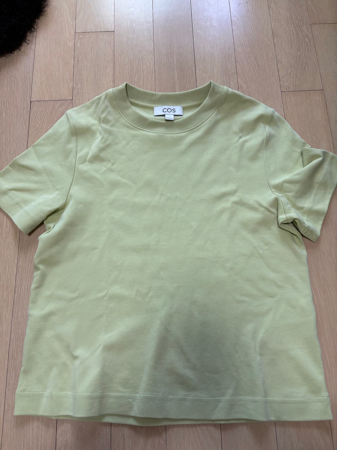 Cos 코스 반팔티 판매 xs  상품이미지1