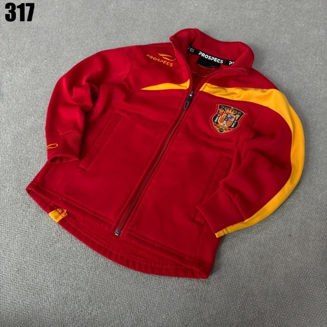 프로스펙스 레드 집업 상품이미지1