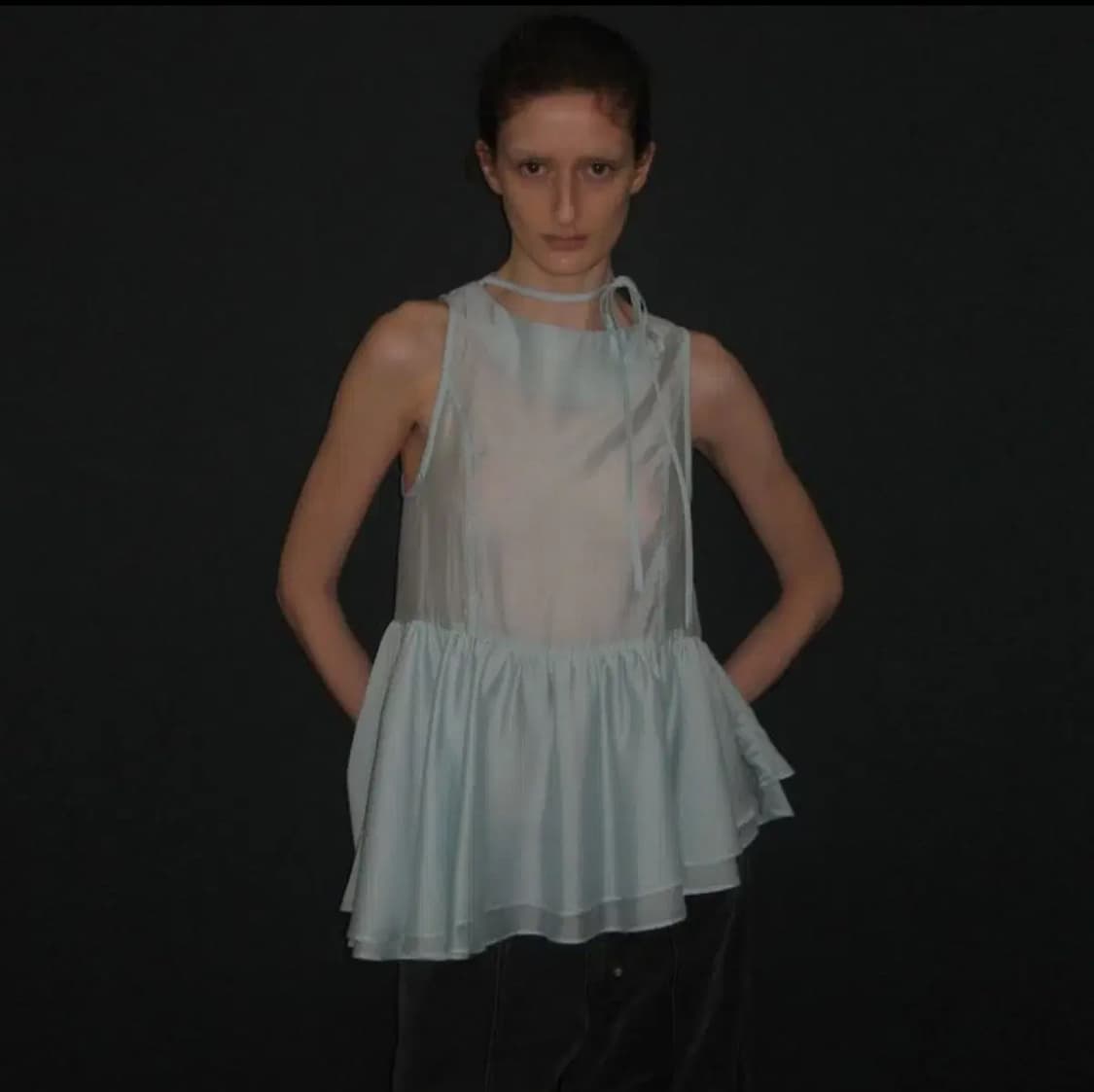 파르티멘토우먼 타이넥 프릴 블라우스 TIENECK FRILL BLOUSE 상품이미지1