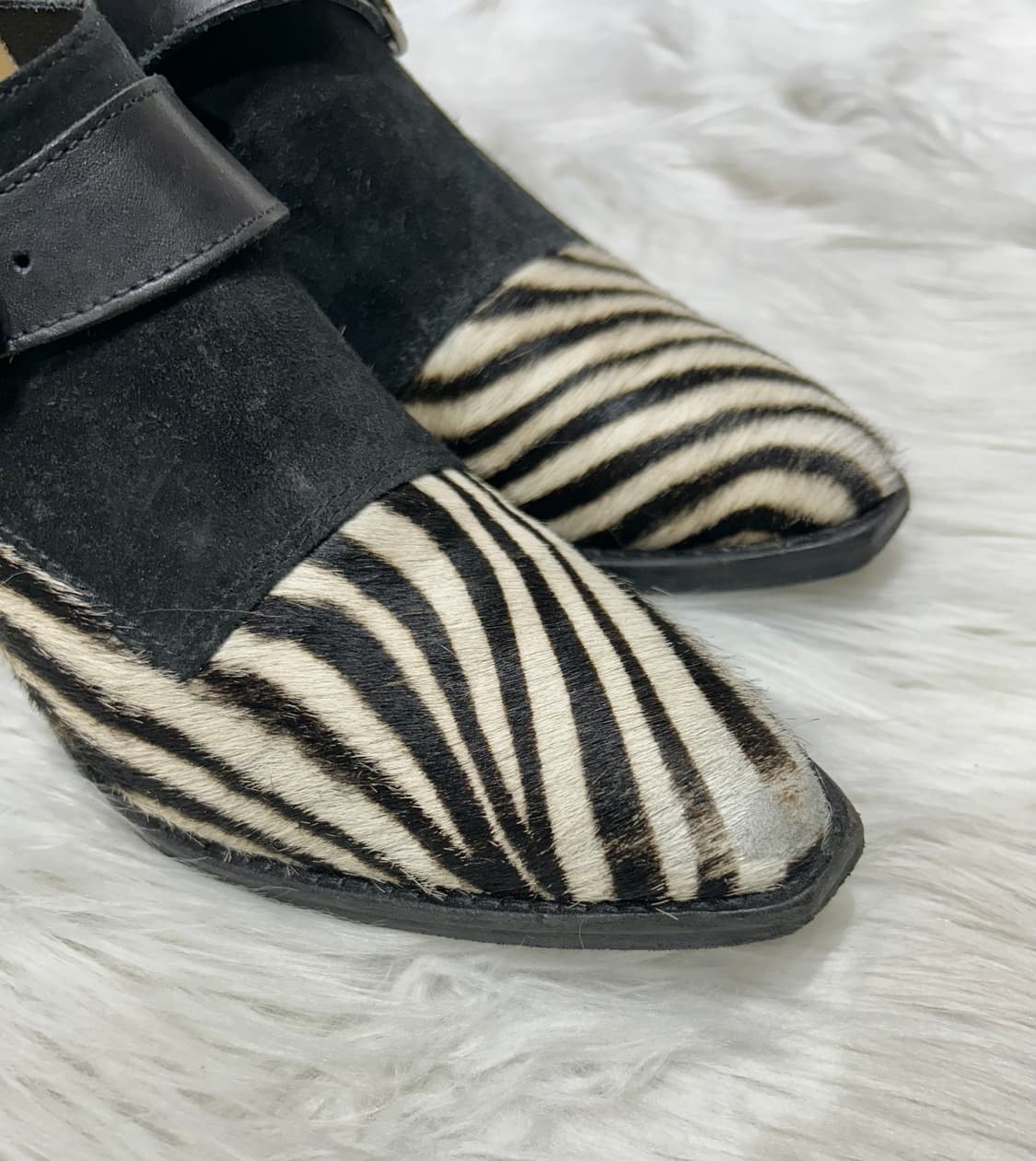 toga pulla shoes 토가 풀라 송치 버클 디테일 구두 상품이미지3