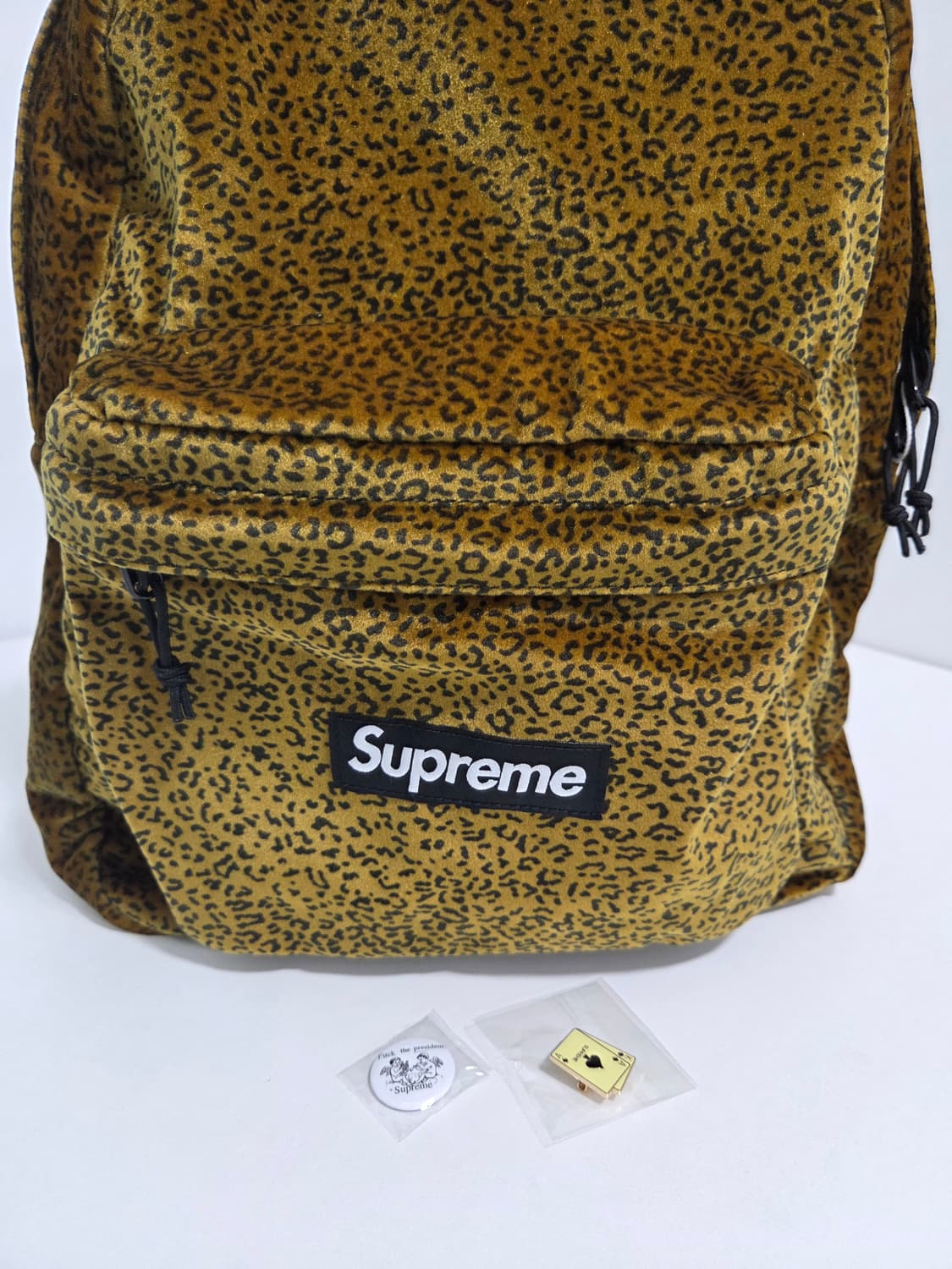 슈프림 레오파드 이펙트 백팩 상품이미지4