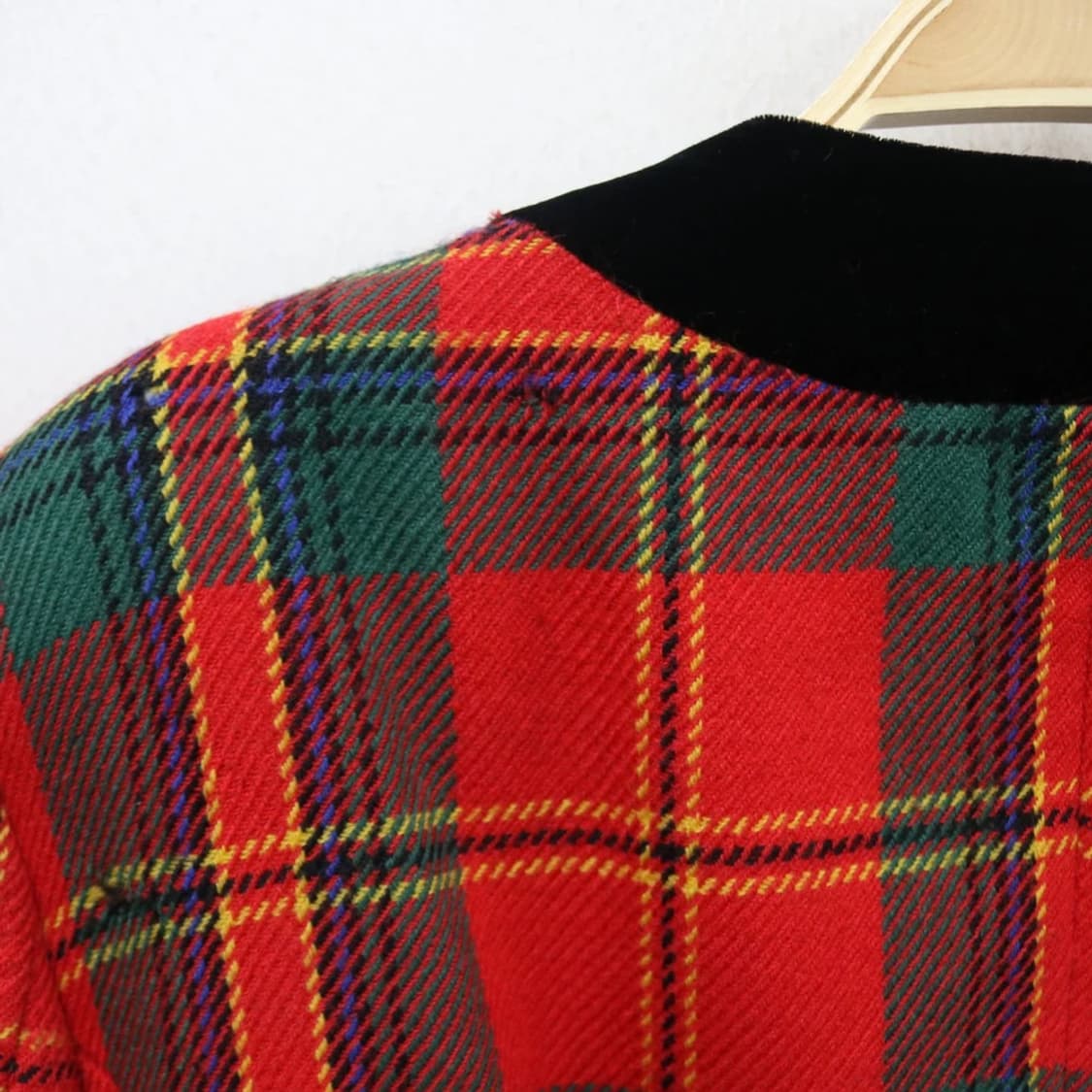 BELLMEA'D 레드 체크 울 크롭 자켓 60405 상품이미지7