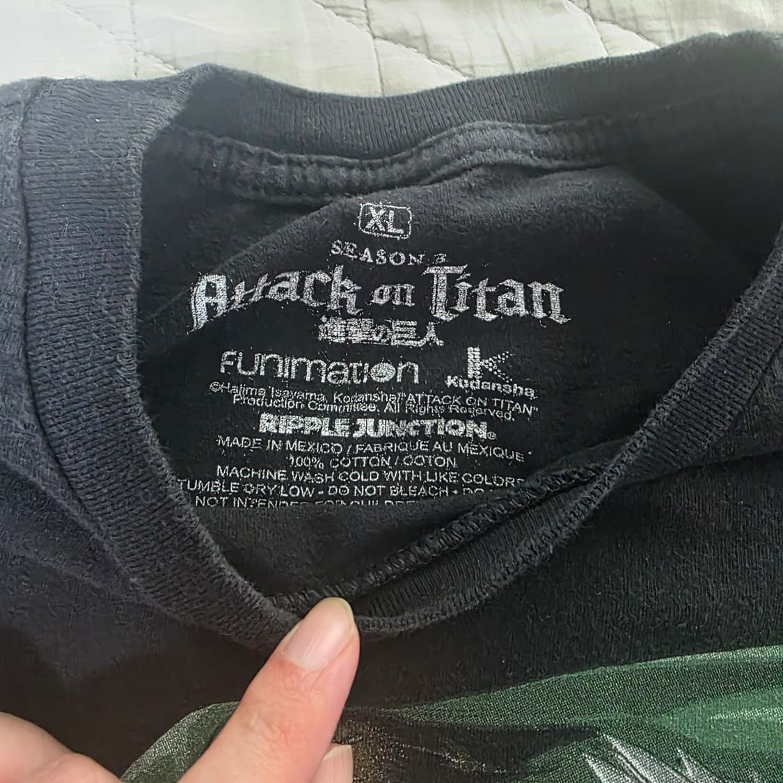 [XL] 빈티지 진격의거인 프로모 리바이 티셔츠 fit like L 상품이미지5