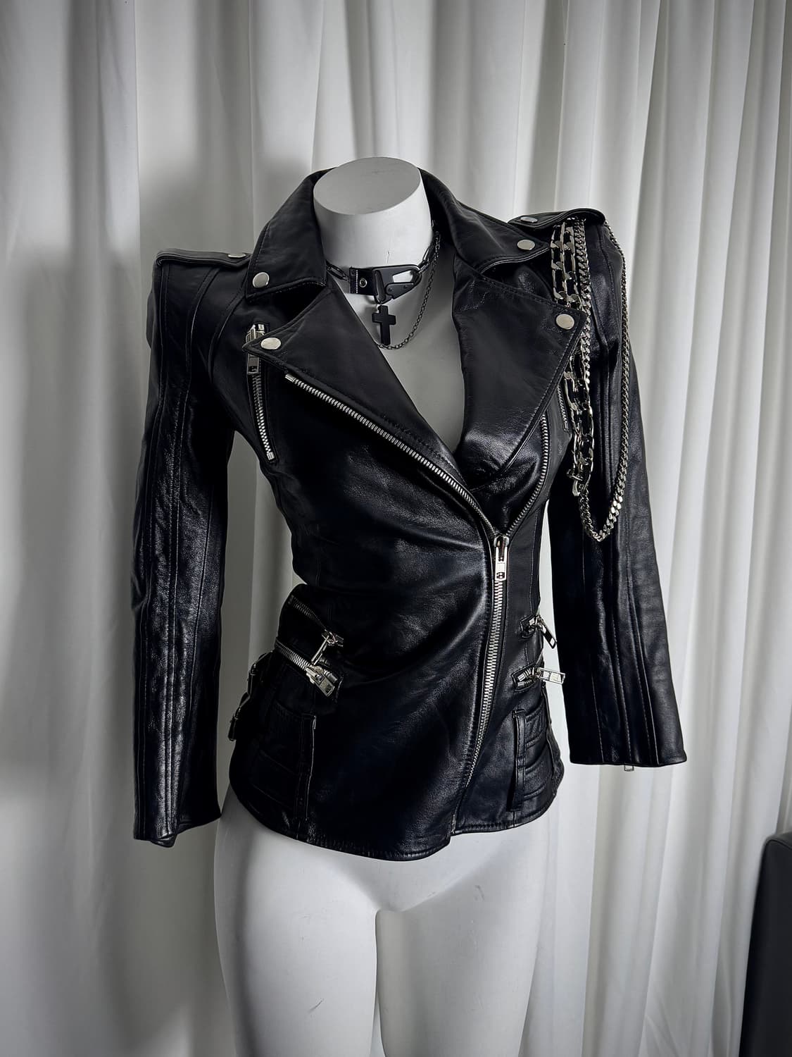 Black chain leather jacket 상품이미지3
