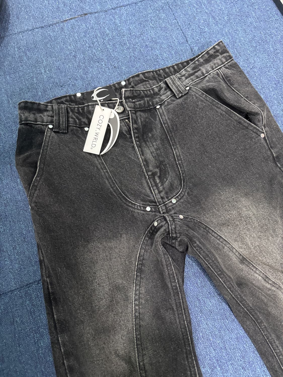 CZ DARK KNIGHT FLARE JEANS 상품이미지2