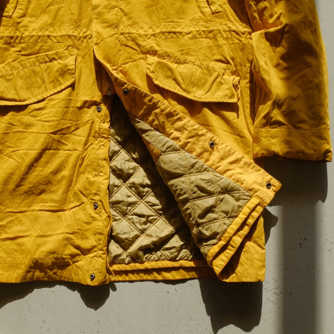 C.P. Company Waxed Cotton Goggle Jacket 상품이미지5