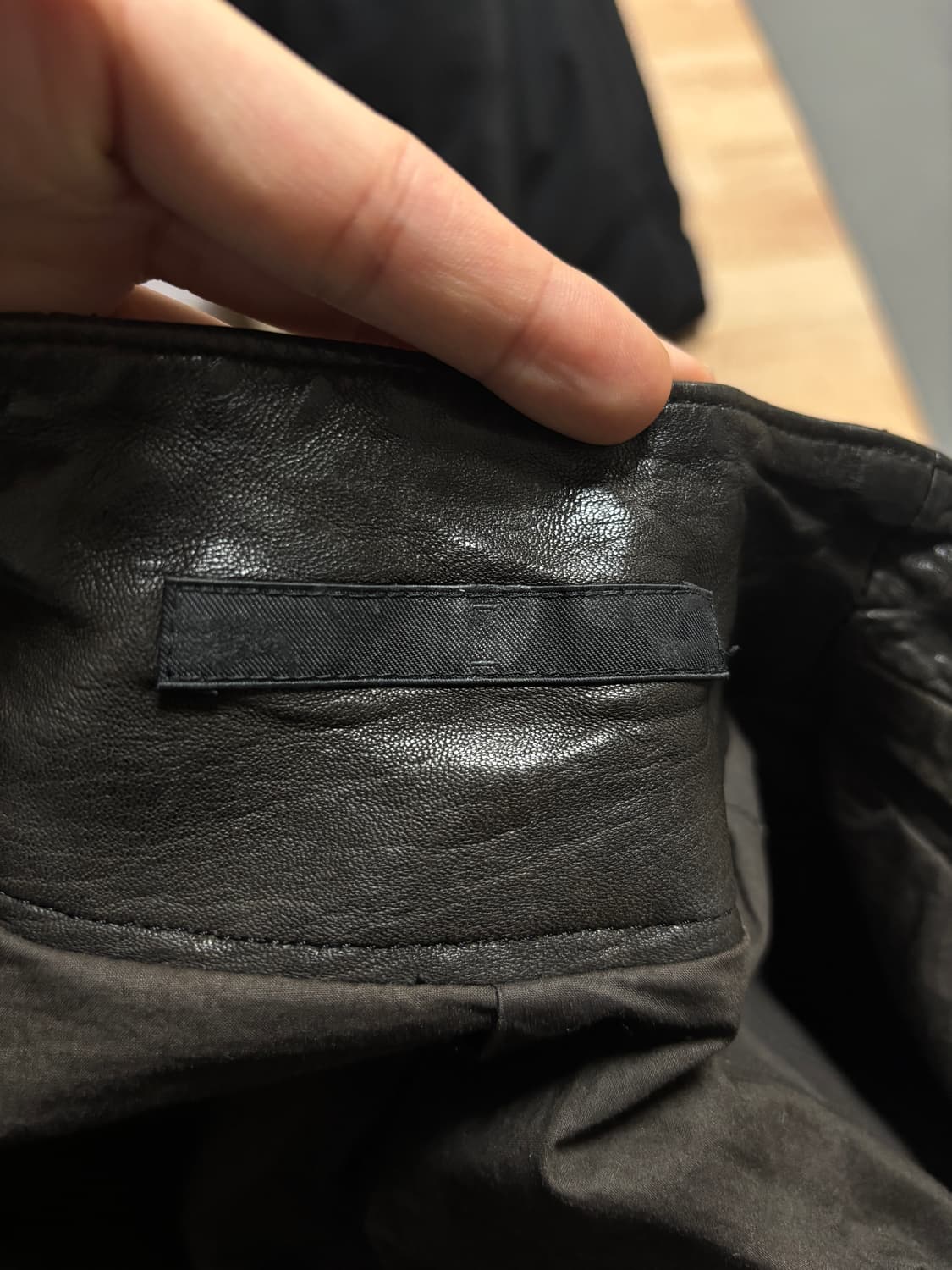 [2] 율리우스 09AW 아카이브 베지터블 태닝 레더자켓 상품이미지6