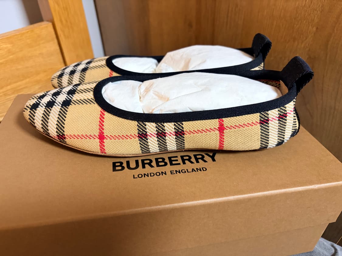 버버리 체크 패턴 플랫 슈즈 36 여성 단화 로퍼 230 상품이미지1