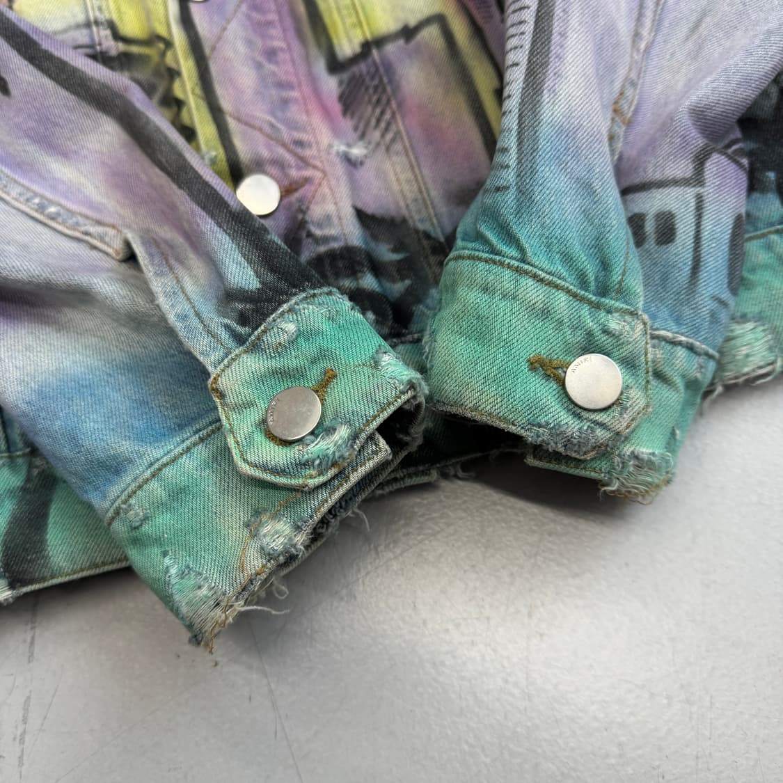 아미리 시티스케이프 디스트레스드 데님 자켓 상품이미지6