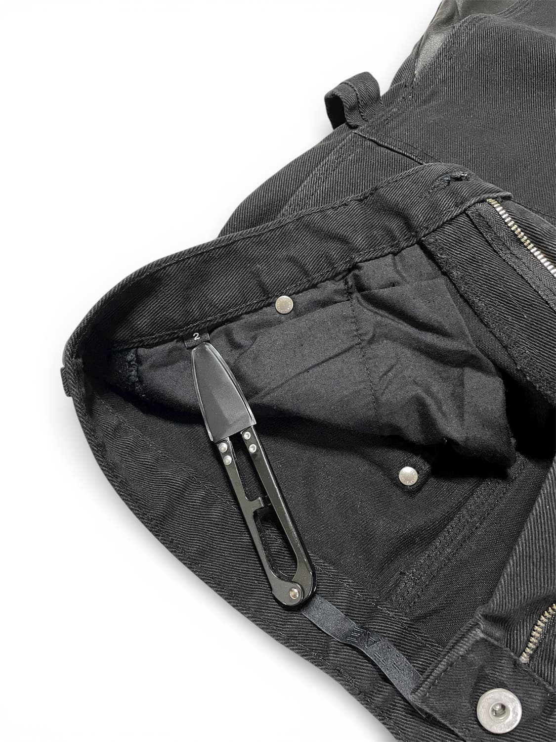 HTAE 90s Rebuild Leather Bermuda Pants 2 상품이미지3