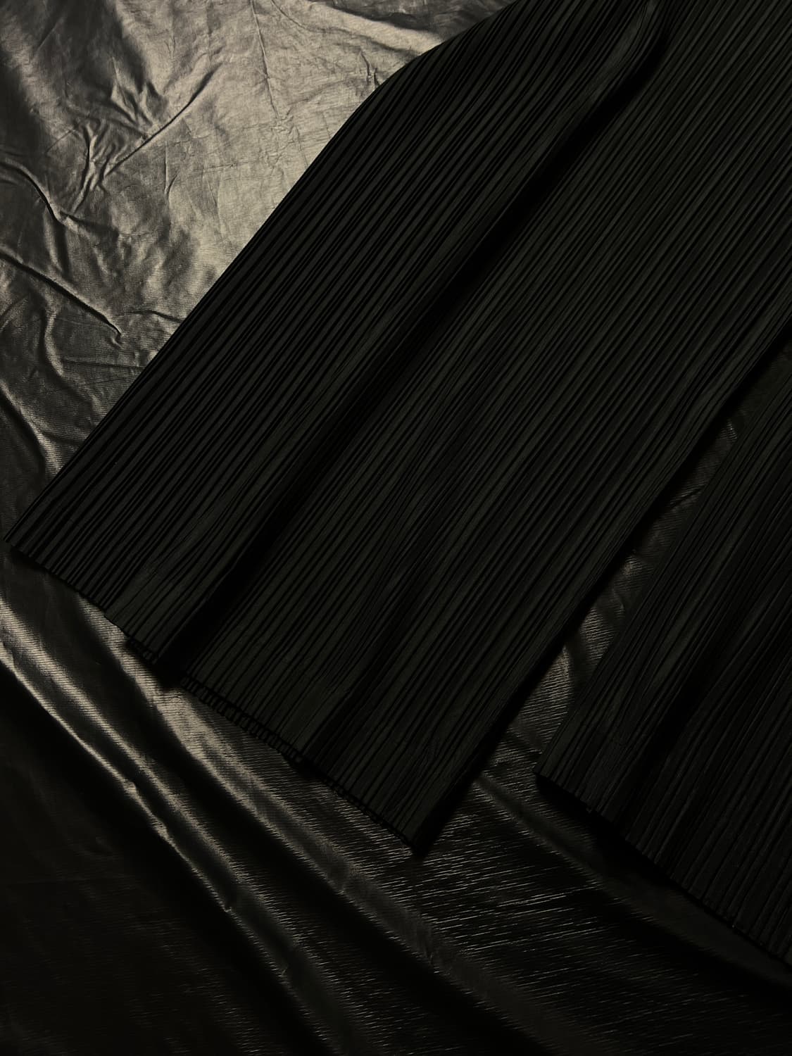 이세이미야케 블랙 플리츠 팬츠 36 상품이미지2