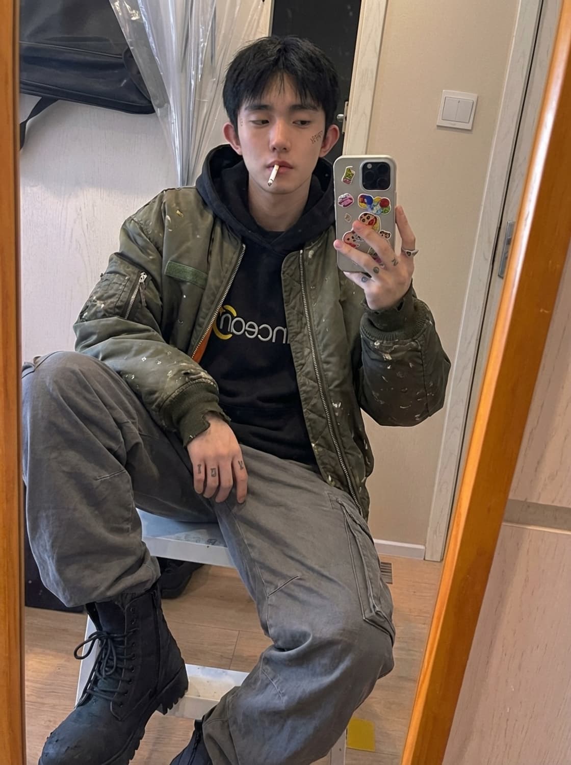 Anachronorm painting bomber 상품이미지1