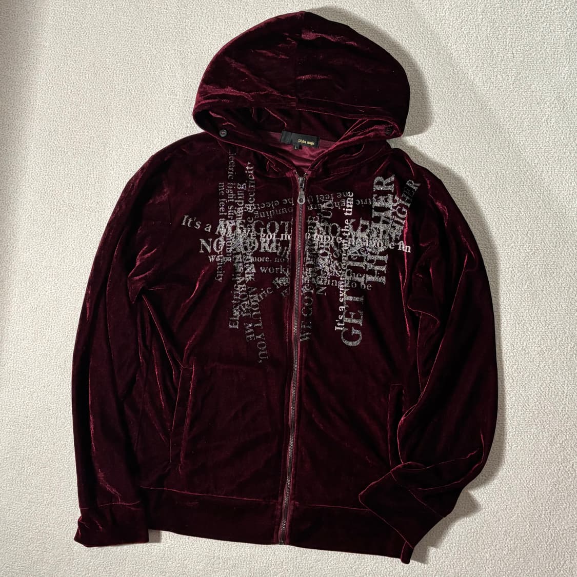 일본빈티지 y2k 다크레드 버건디 레터링 벨벳 후드집업 상품이미지1