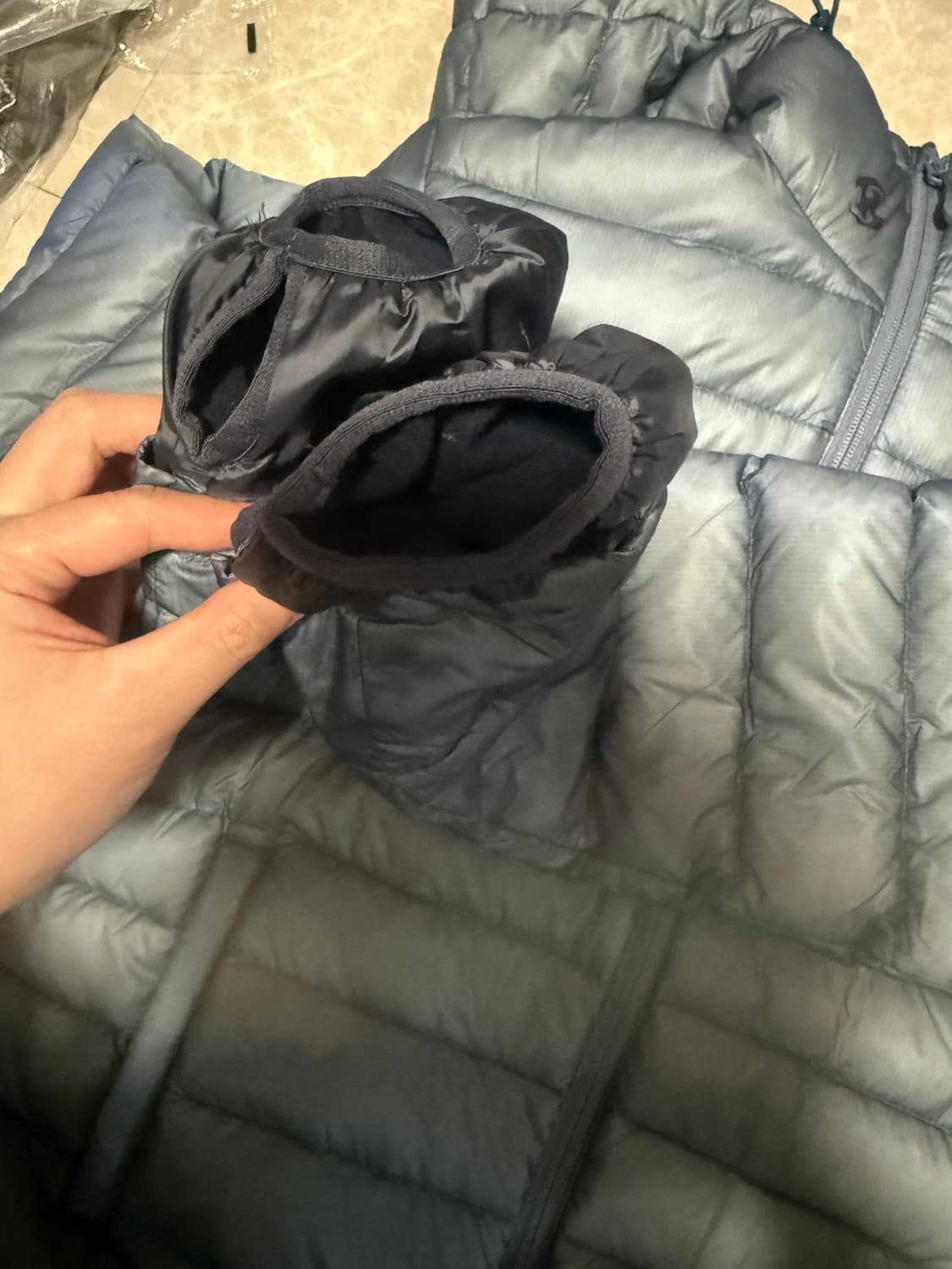 2사이즈 산산기어 서픽스 푸퍼 자켓 25FW 네이비 상품이미지3