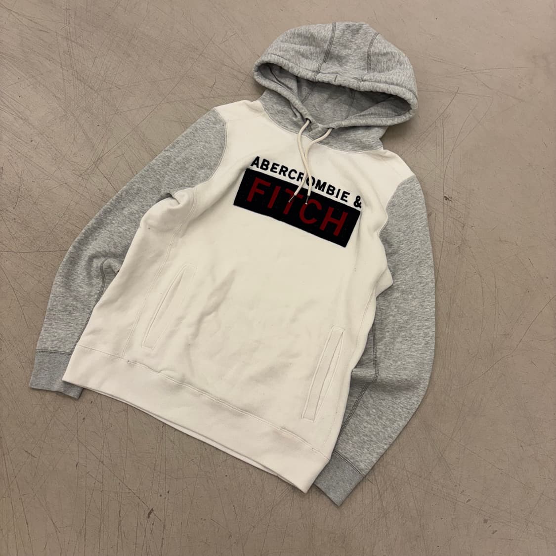 아베크롬비 투톤 빅로고 후드티 상품이미지1