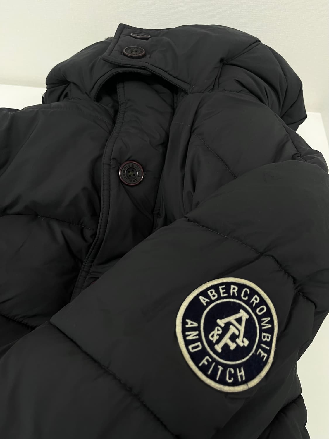 아베크롬비 패딩 점퍼 M 상품이미지3