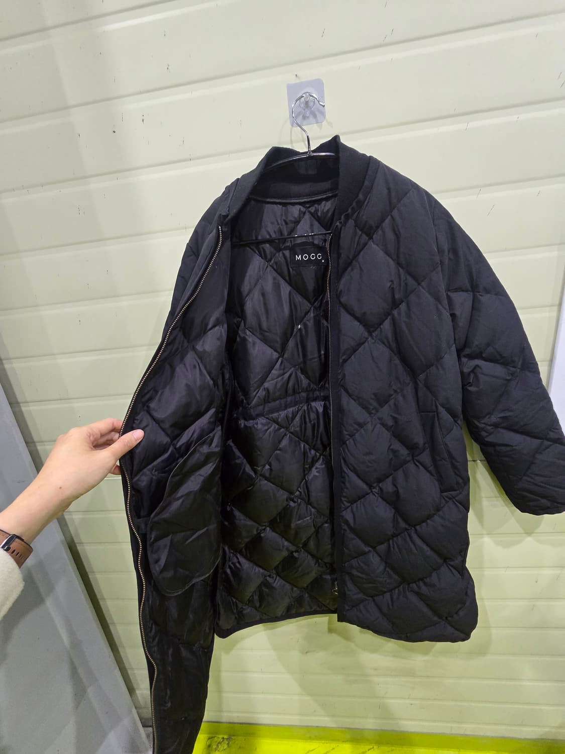 다이아 퀄팅 롱패딩 블랙 상품이미지8