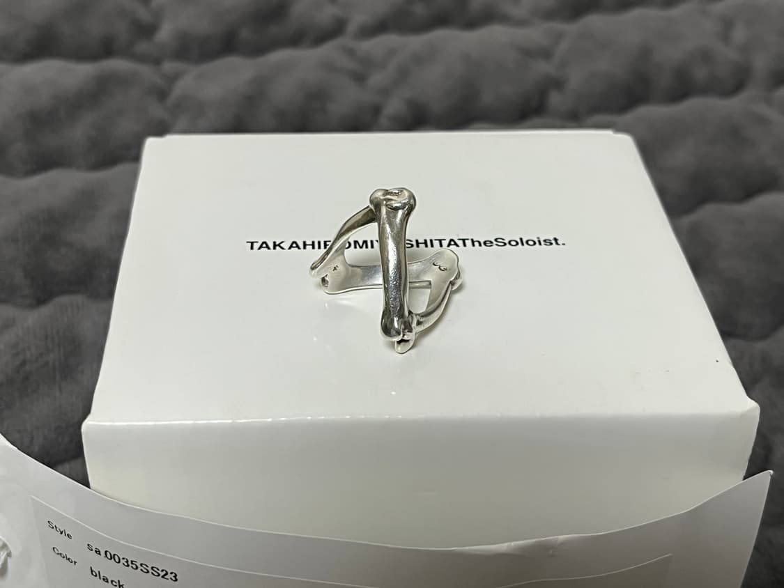 Soloist Bone shaped victory ring 상품이미지3