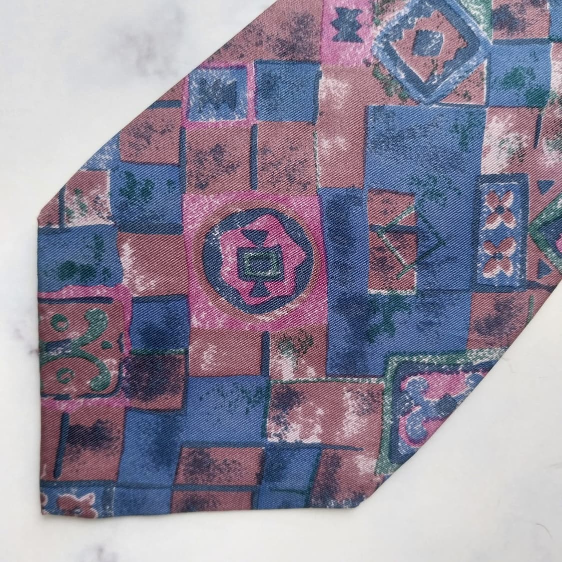 발망 실크 블루 퍼플 아트 패턴 넥타이 9.4cm A+등급 K2517
 상품이미지7