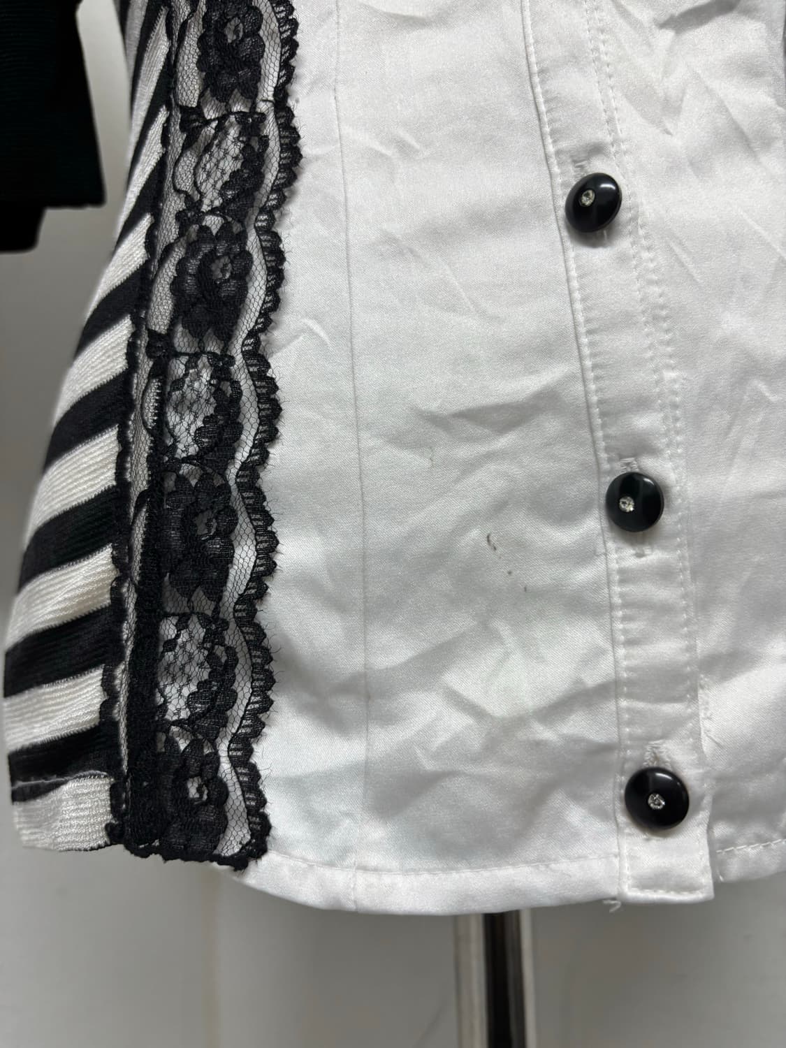 Cecil mcbee Geek Mood Lace Detail Stipe  상품이미지4