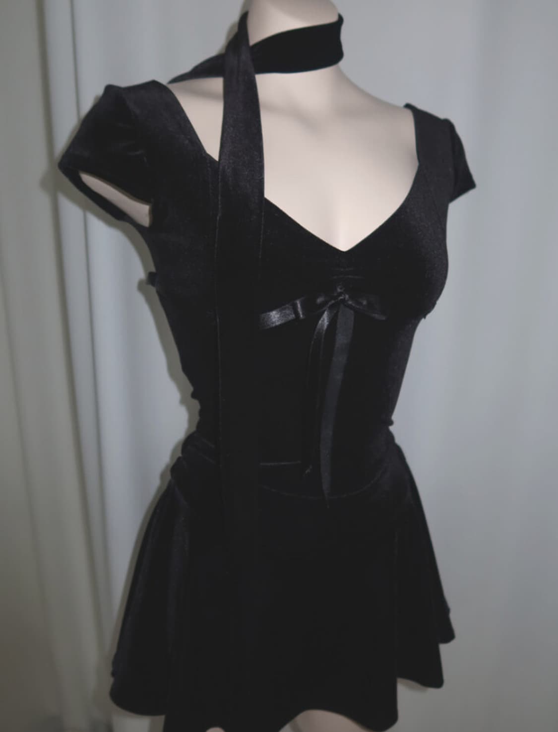 (2/6 오늘만) 엔넘파 엔젤넘버555 벨벳 플레어 드레스 상품이미지1