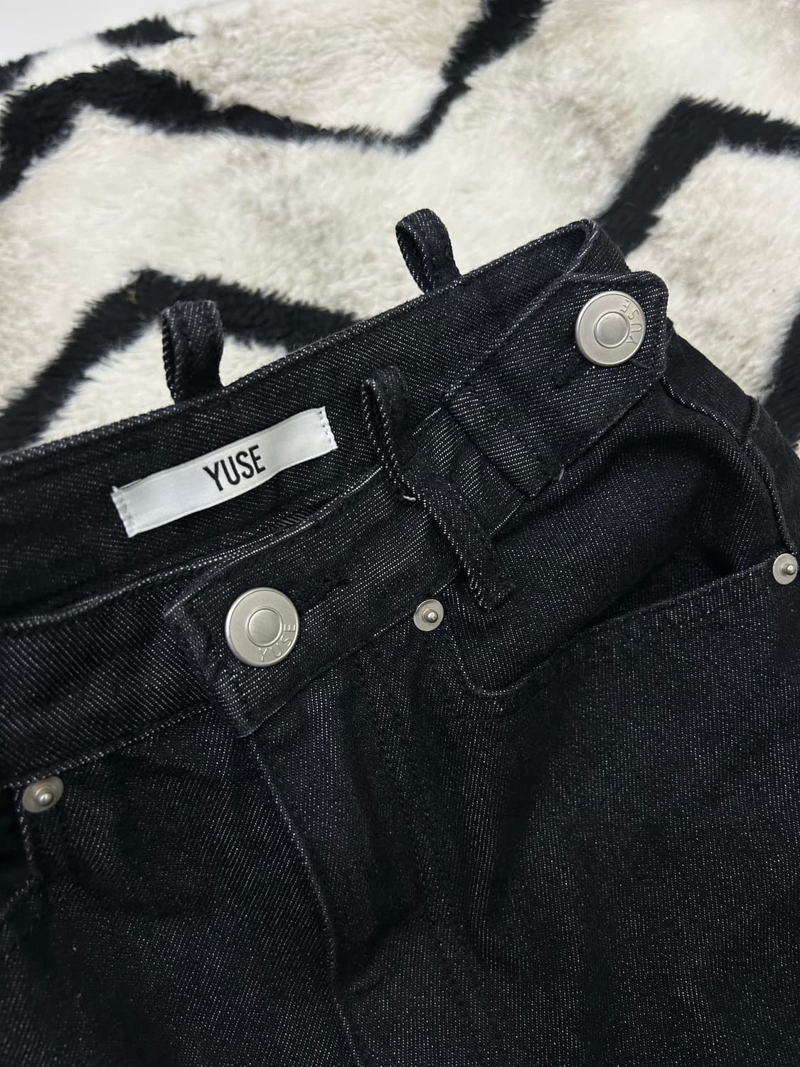 [S]YUSE 하이웨스트 부츠컷/흑청 상품이미지5