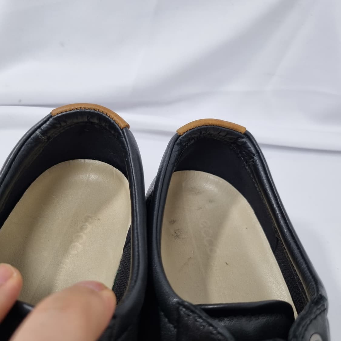 EU37/240 에코 소프트 7 레이스 업 블랙 스니커즈 상품이미지6