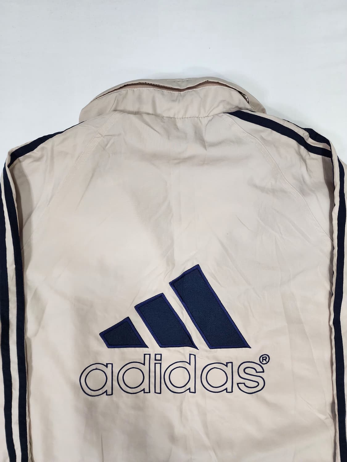아디다스 90s 올드스쿨 빅로고 바람막이 자켓 상품이미지4