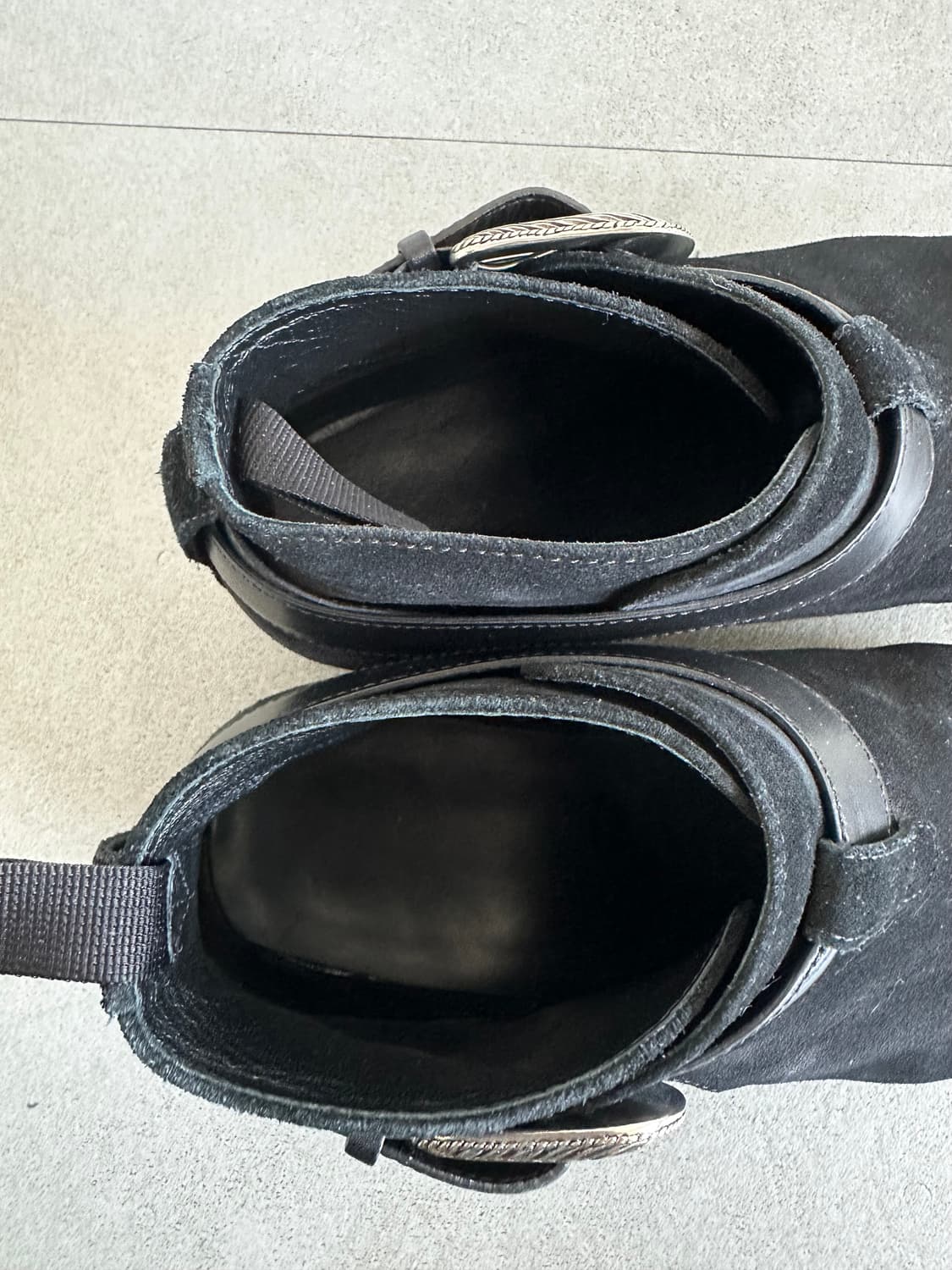 생로랑 16FW 웨스턴 버클 조드퍼 부츠 블랙 상품이미지7