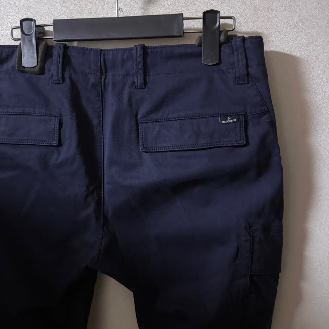 스톤아일랜드 남성 코튼 네이비 카고 팬츠 (남성 32-33정도) 상품이미지5