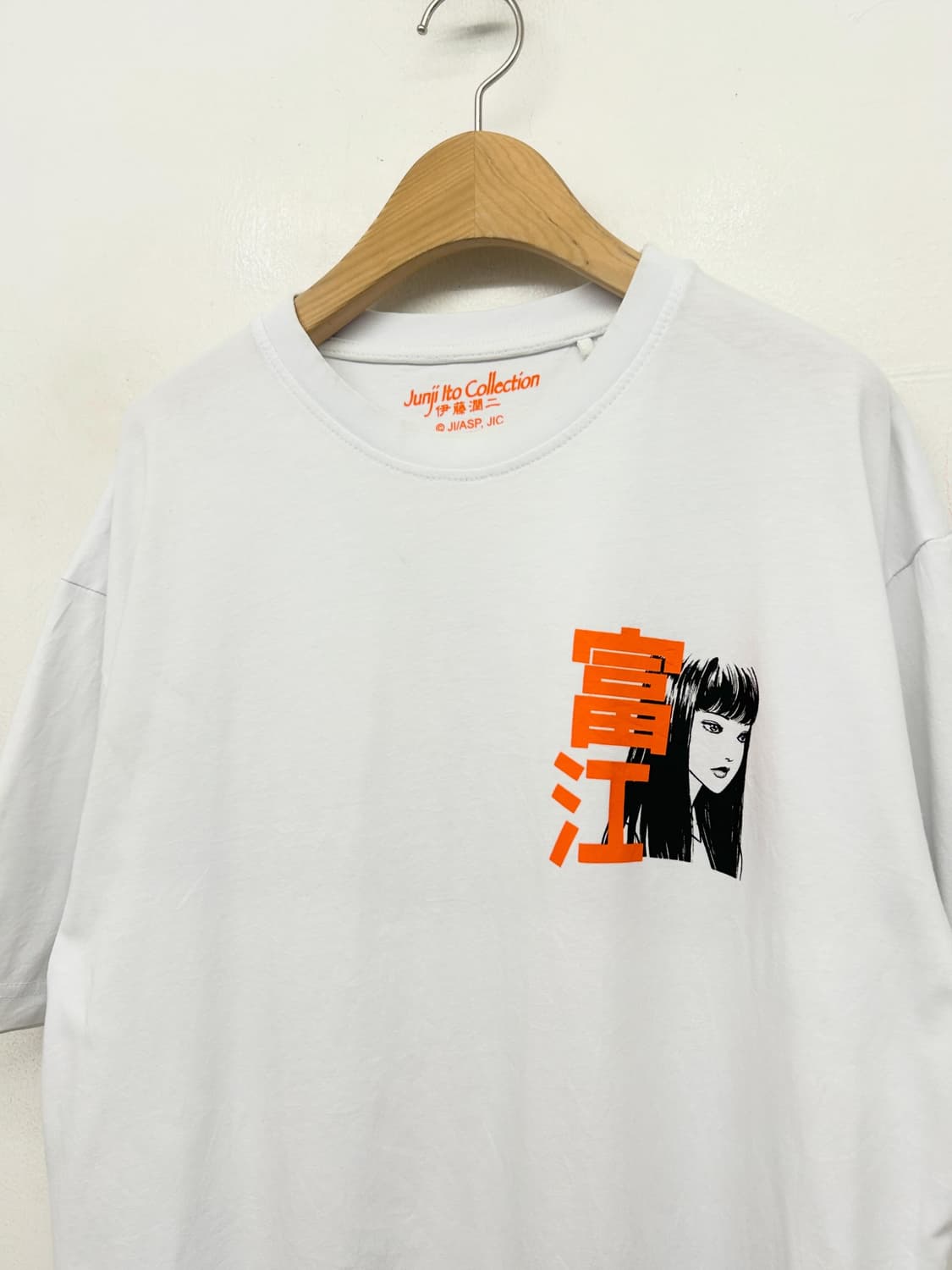 Pull&Bear 이토준지 토미에 티셔츠 상품이미지4