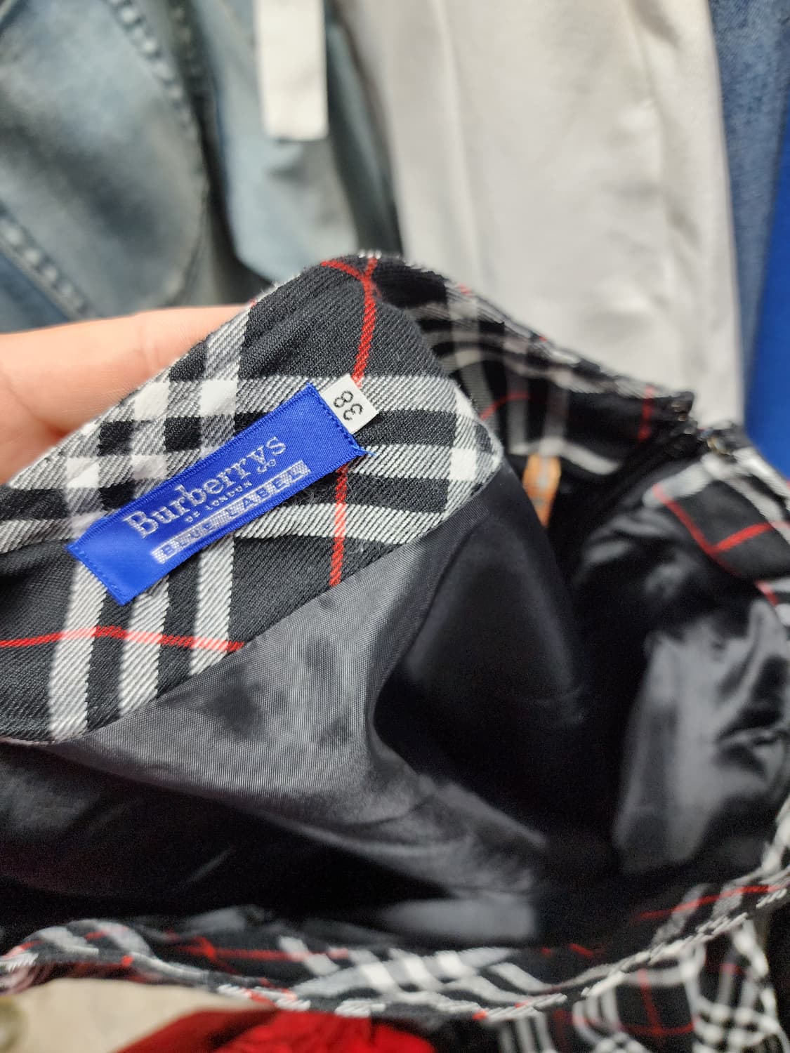 버버리 블루라벨 체크패턴 스커트  상품이미지6