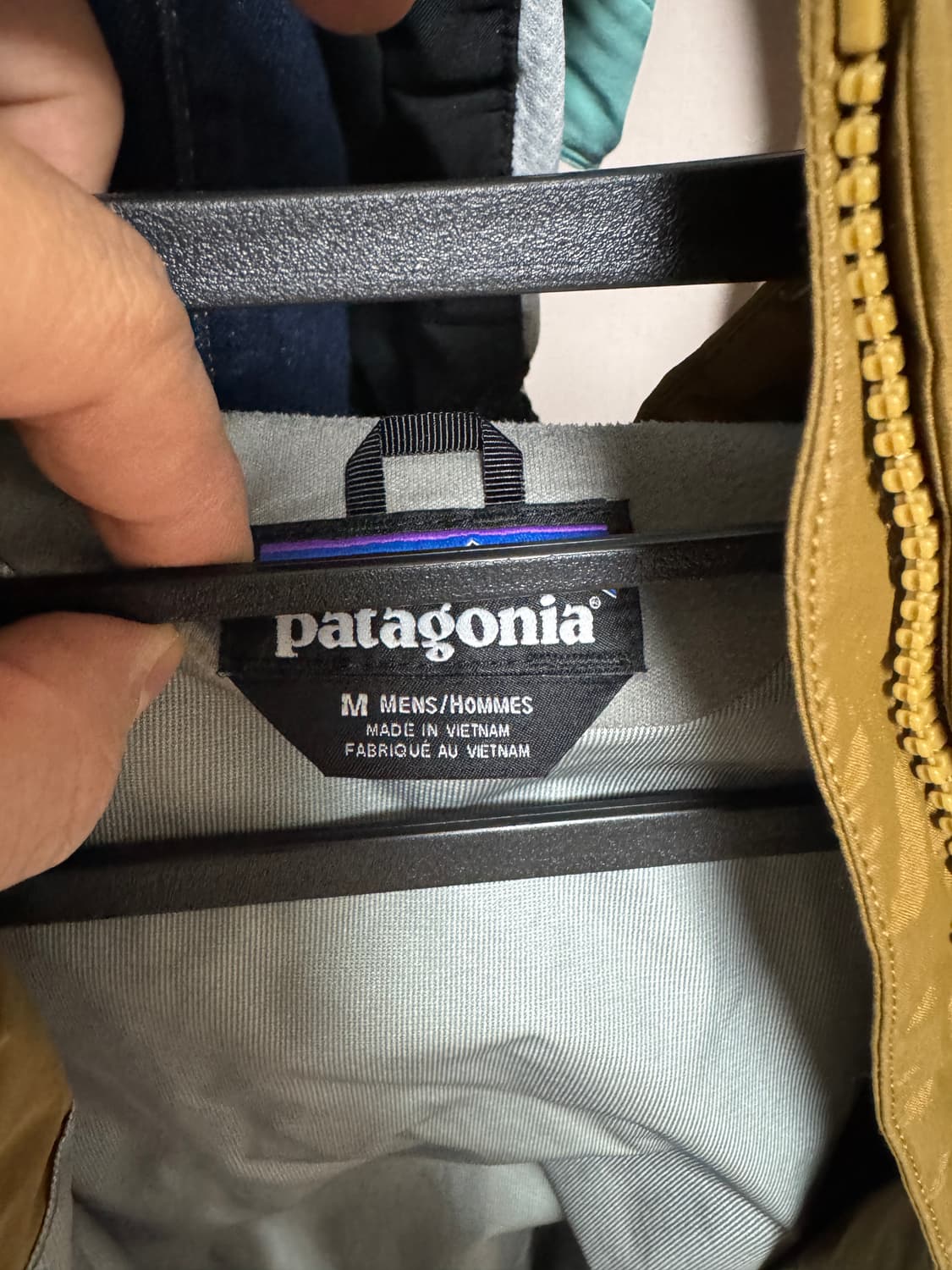 파타고니아 바람막이 M size 상품이미지3